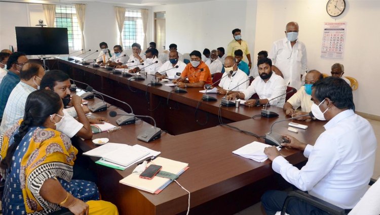 சேலம் தெற்கு சட்டமன்றத் தொகுதியில் துணை வாக்குச்சாவடிகள் அமைப்பது தொடர்பான