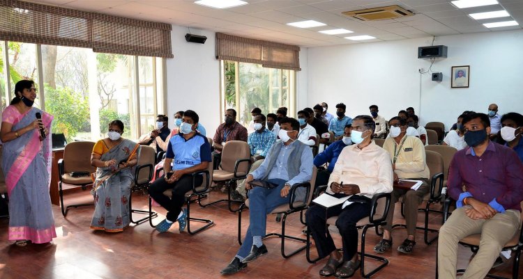 சேலம் மாநகராட்சியை மாசில்லா மாநகராட்சியாக மேம்படுத்த கல்வி நிறுவனங்கள் இணைந்து பணியாற்ற வேண்டும்